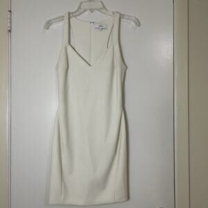 Likely Ivory white V-neck shift mini sleeveless dress size US 4